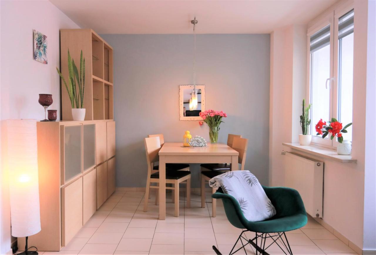 Stylish And Spacious By Cooee Apartmán *